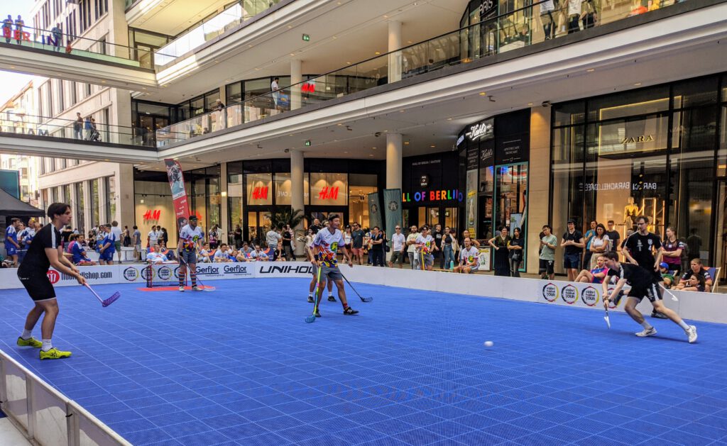 Streetfloorball Mall of Berlin